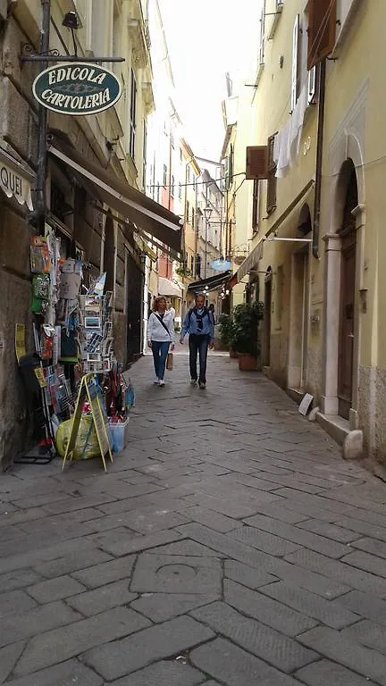 Bilocale Nel Borgo Storico Lerici Apartment